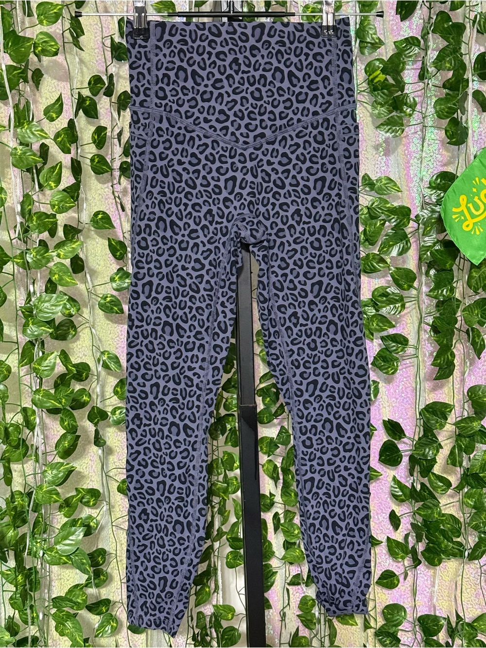 Halara UltraSculpt™ Leopard Print High Waisted Tummy Control 7/8 Leggings size S - Picture 3 of 5